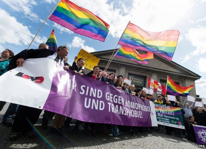 Гей-митинг в Берлине - файл фото