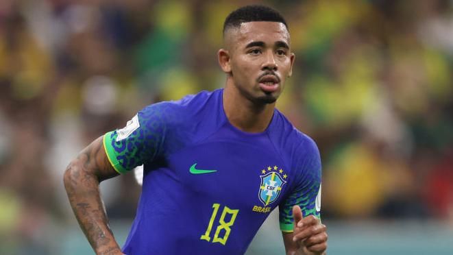 Gabriel Jesus: Arsenal striker to miss start of Premier League season - BBC  Sport