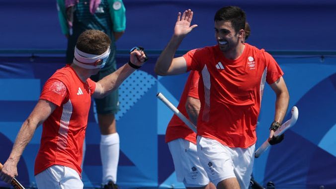 Britain's defender Lee Morton celebrates