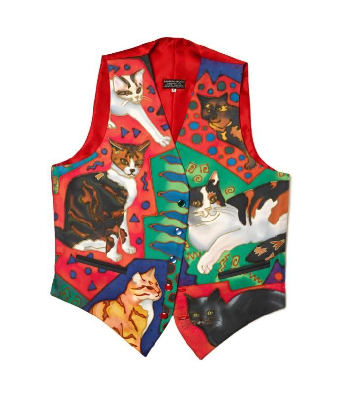 El chaleco favorito de Freddie Mercury, con cada panel de seda pintado a mano con uno de sus gatos.