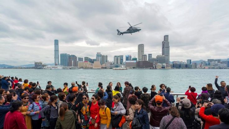 苏奇在内地长大,到香港两三次,只接触过旺角、尖沙咀等商业区