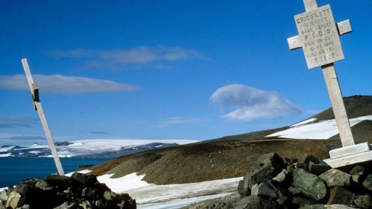 Cruces en la Antártica