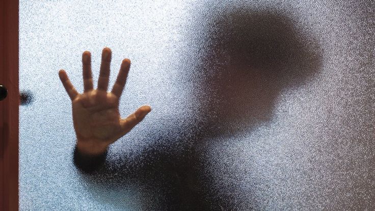 இலங்கை : கொரோனாவினால் சிறுவர் துன்புறுத்தல்கள் பல மடங்கு அதிகரிப்பு