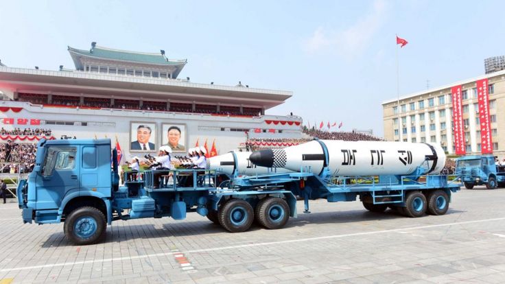 Desfile militar en Corea del Norte el 15 de abril de 2017.