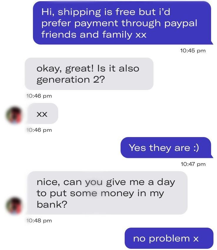 Depop messages sent by a scammer from Amelia's account