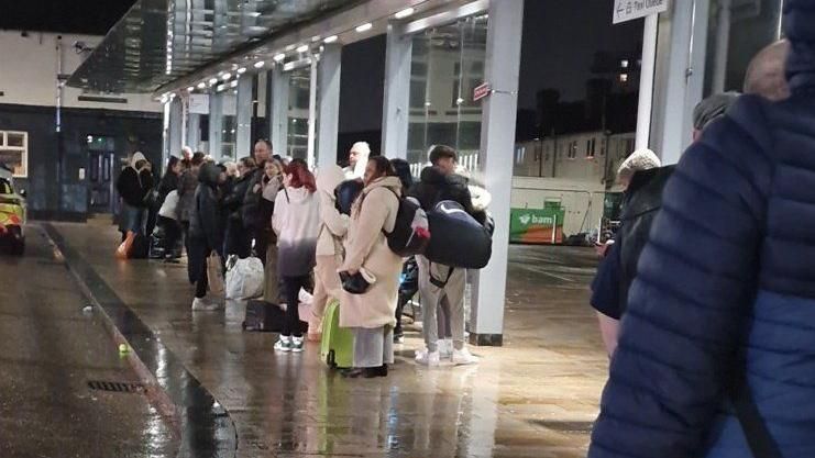 Passengers stuck at Doncaster Station