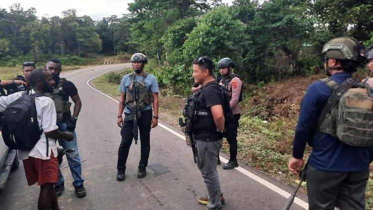 Konflik Papua: Ratusan Warga Nduga Mengungsi Di Tengah Baku Tembak TNI ...