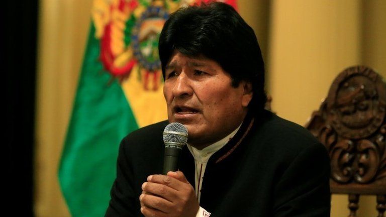 Bolivia's President Evo Morales speaks during a news conference at the presidential palace in La Paz, Bolivia October 23, 2017