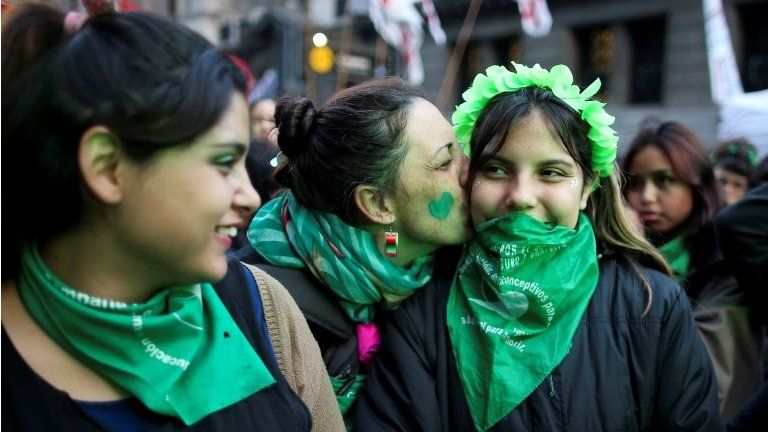 Activists with green handkerchiefs, which symbolizes the abortion rights movement, during a rally to legalize abortion, demonstrate outside the National Congress in Buenos Aires, Argentina May 28, 2019.