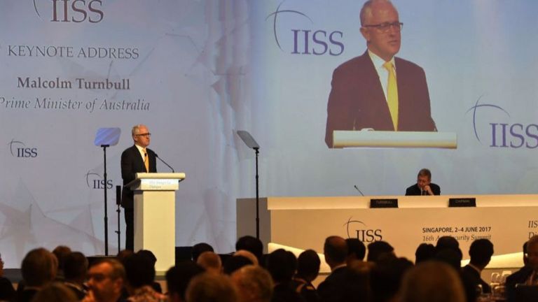 Thủ tướng Australia Malcolm Turnbull cũng thừa nhận rằng sức mạnh ngày càng tăng của Trung Quốc tiếp tục là chủ đề gây tranh luận gay gắt nhất.