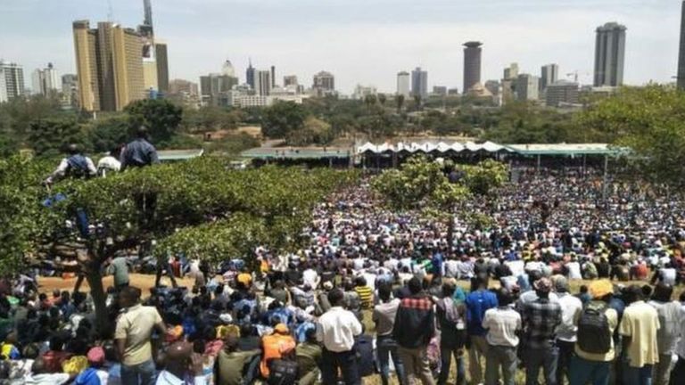Bustani ya uwanja wa Uhuru Park ipo katikati ya jiji la Nairobi