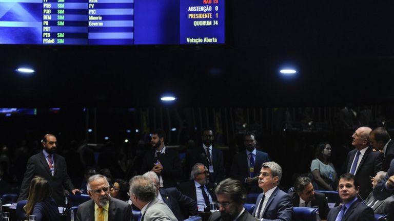 Senado em sessão que analisou projeto sobre abuso de autoridade, em 26 de abril de 2017