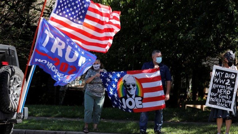 Supporters of both candidates outside Trump's golf club in Sterling, Virginia, on 5 September 2020