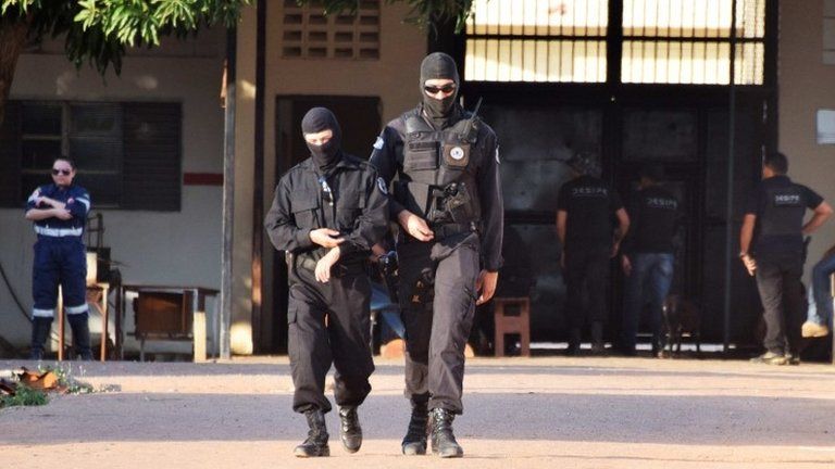 Police at prison in Boa Vista, Roraima, Brazil, 16 October 2016