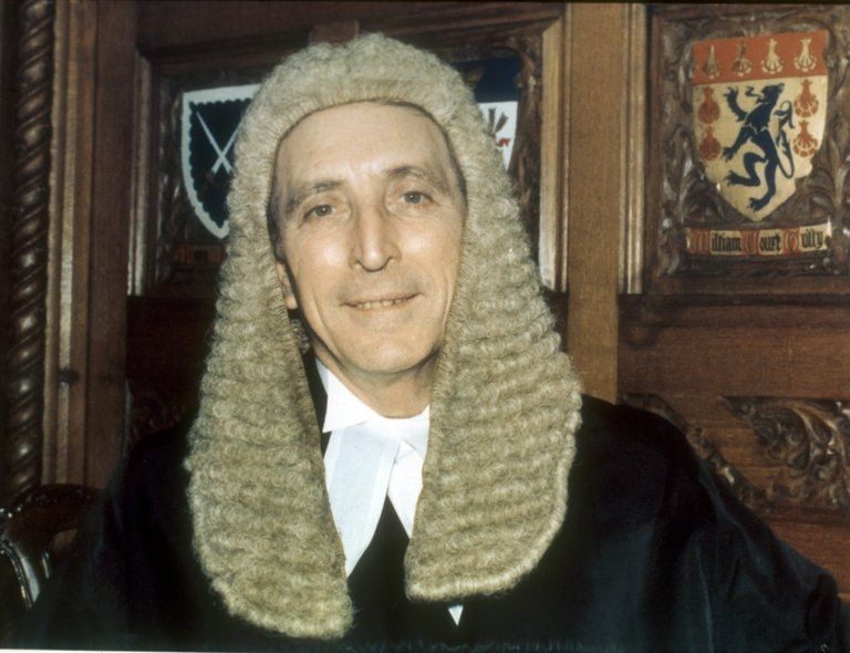 Image of former Speaker George Thomas