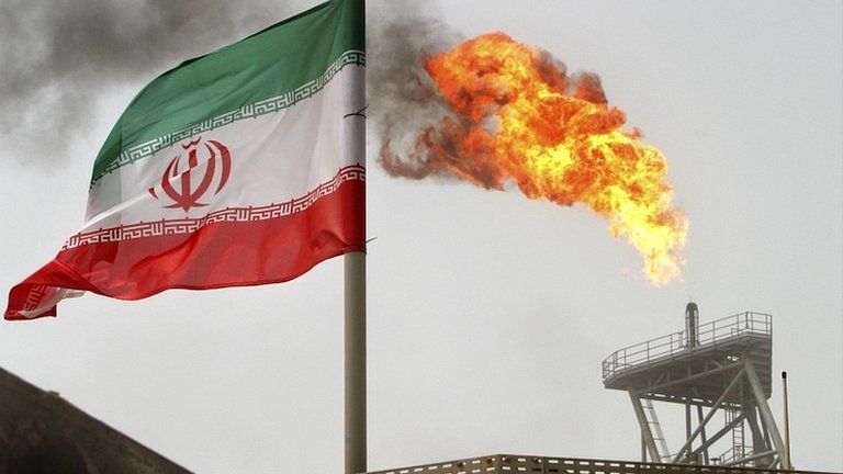 Iranian oil production platform at Soroush oil fields