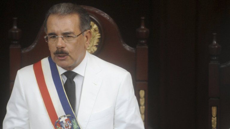 Danilo Medina with the presidential sash in Congress