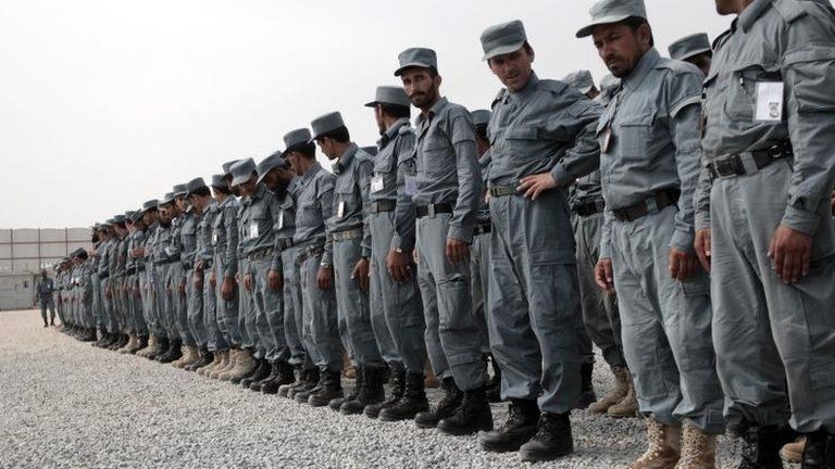 Afghan police take the oath of office in Jalalabad, file pic
