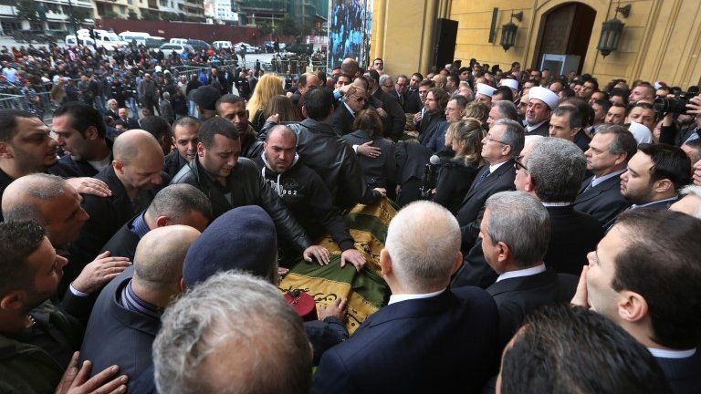 Mourners at the funeral of Mohamad Chatah in Beirut, 29 December 2013