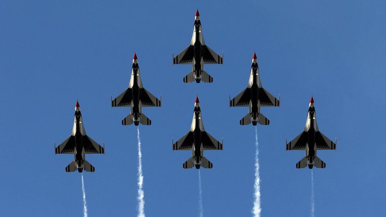 The United States Air Force Thunderbirds in Pasadena, California, on 1 January 2014