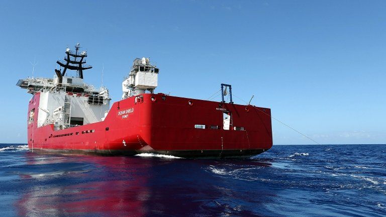 The towed pinger locator (TPL-25) is towed behind the Australian Defence Vessel Ocean Shield in the southern Indian Ocean on 5 April 2014