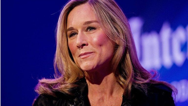 Former Burberry chief executive Angela Ahrendts , who has joined US Technology giant Apple