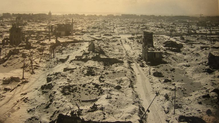 Bombing devastation in Le Havre, France (photo by permission of Le Havre, Archives municipales, fonds Fernez)