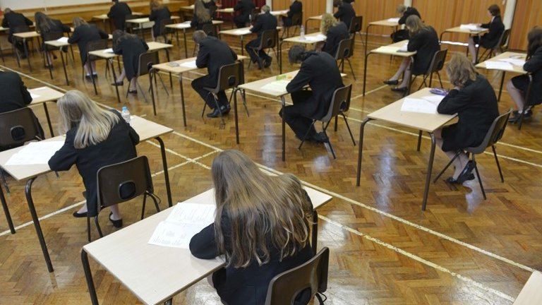 pupils sitting GCSEs