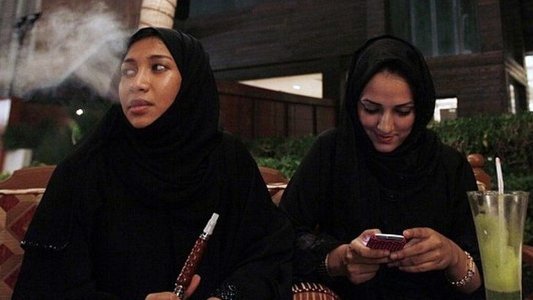 Young teens have sex in Jeddah