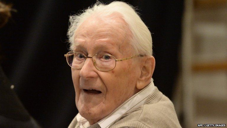 Former Nazi death camp officer Oskar Groening waits at court for the opening of his trial on 21 April 2015