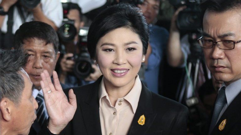 Yingluck Shinawatra arrives at court (19 May 2015)