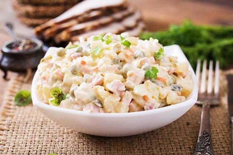 俄式奧利維爾色拉(Olivier salad)