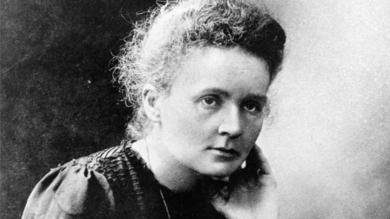 Marie Curie foi a primeira mulher a ser laureada com um Nobel