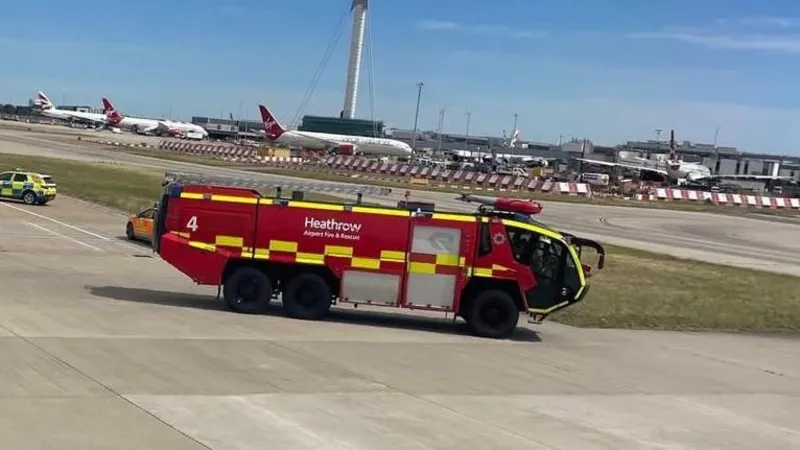 Un pasajero del vuelo de emergencia de British Airways describe el miedo y el grito de «¡No quiero morir!». Un pasajero del vuelo de emergencia de British Airways describe el miedo y el grito de «¡No quiero morir!».