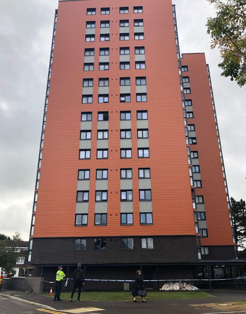 Woman found dead in Oxford tower block after man falls to death BBC News