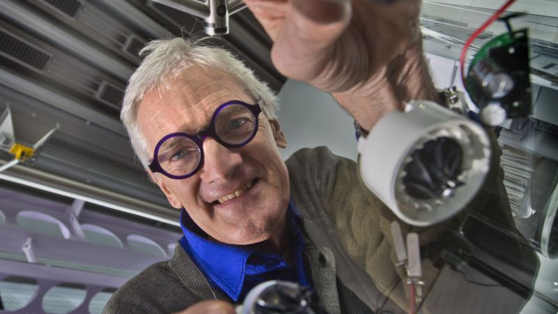 Inventor Sir James Dyson Sets Up College To Tackle Skills Shortage ...