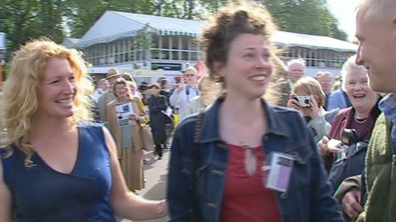 Chelsea Flower Show: Love Story Of Irish Winner Made Into Film - Bbc News