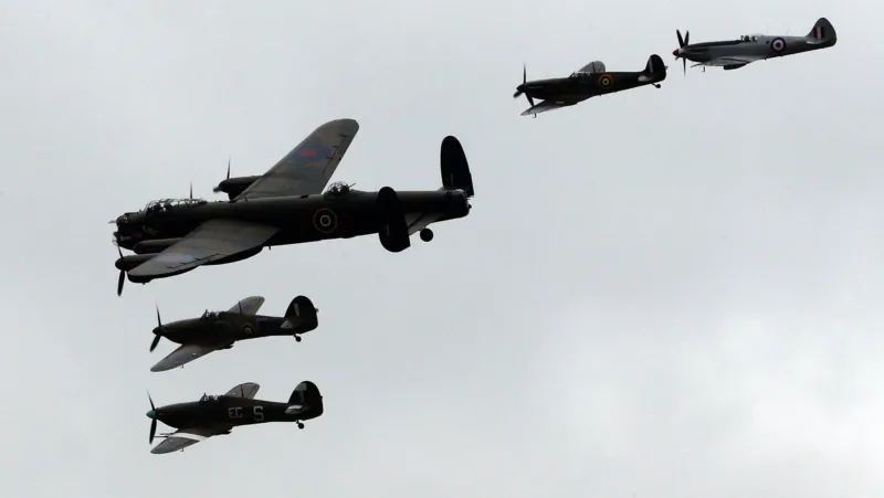 BBMF celebra 50 años en su base de Lincolnshire