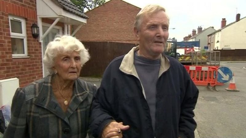 Langley Mill fire: Three men arrested over deaths - BBC News
