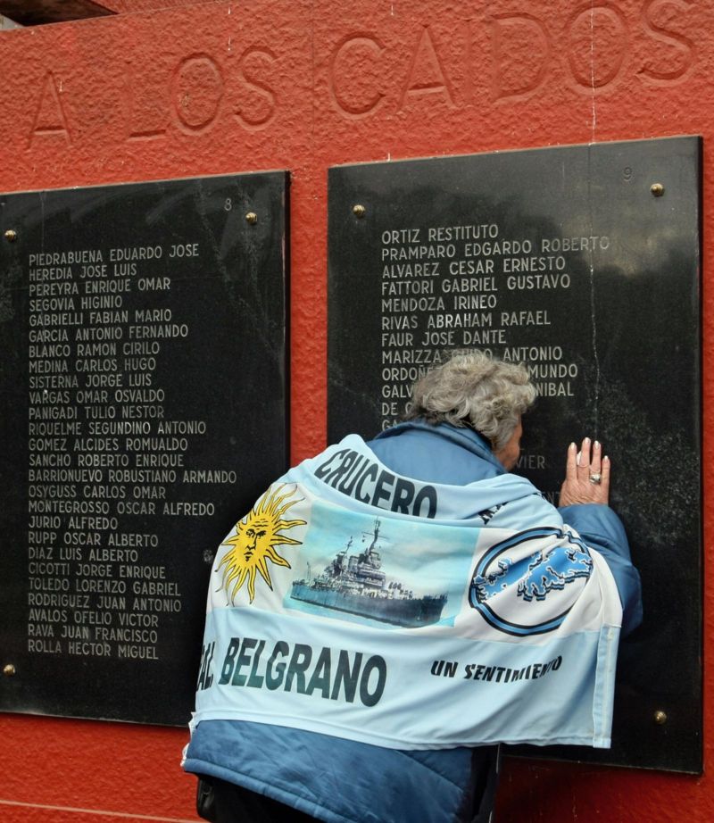 Placa conmemorativa en Buenos Aires