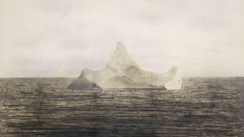 _93298566_icebergpa.jpg