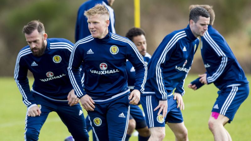 Scotland: Scott Brown Praised For Influence On Debutants - BBC Sport