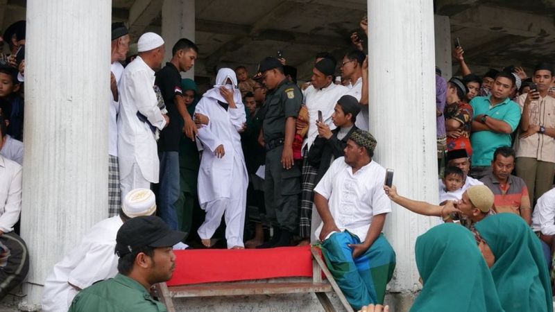 Aceh Kembali Eksekusi Hukum Cambuk Termasuk Terpidana Bukan Muslim