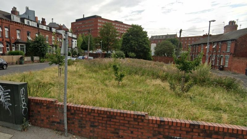 Harehills: Police extra stop and search powers extended after machete ...