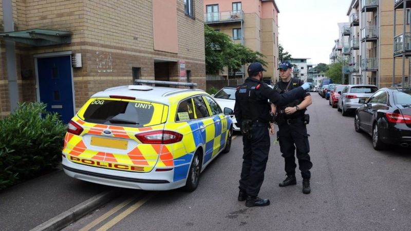 Essex Drug Raids Dawn Operation In Brentwood Sees Multiple Arrests Bbc News 