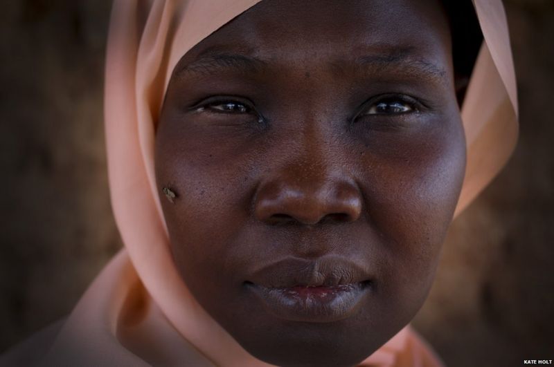 In pictures: Combating trachoma in Sudan - BBC News