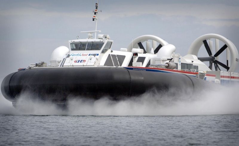 What happened to passenger hovercraft? - BBC News