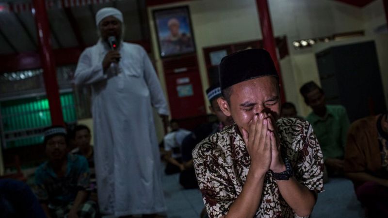 Upaya Ruqyah Penyembuhan Lgbt Di Padang Emang Ada Setan Kali Ya 