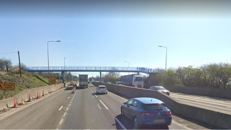 A1 At Gateshead Will Close Overnight While Footbridge Is Removed - Bbc News