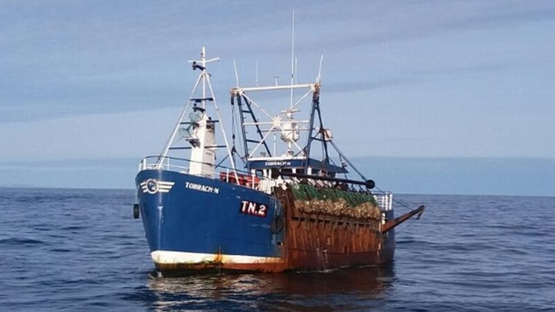 Captain fined £12,000 for unlawful fishing in Manx waters - BBC News